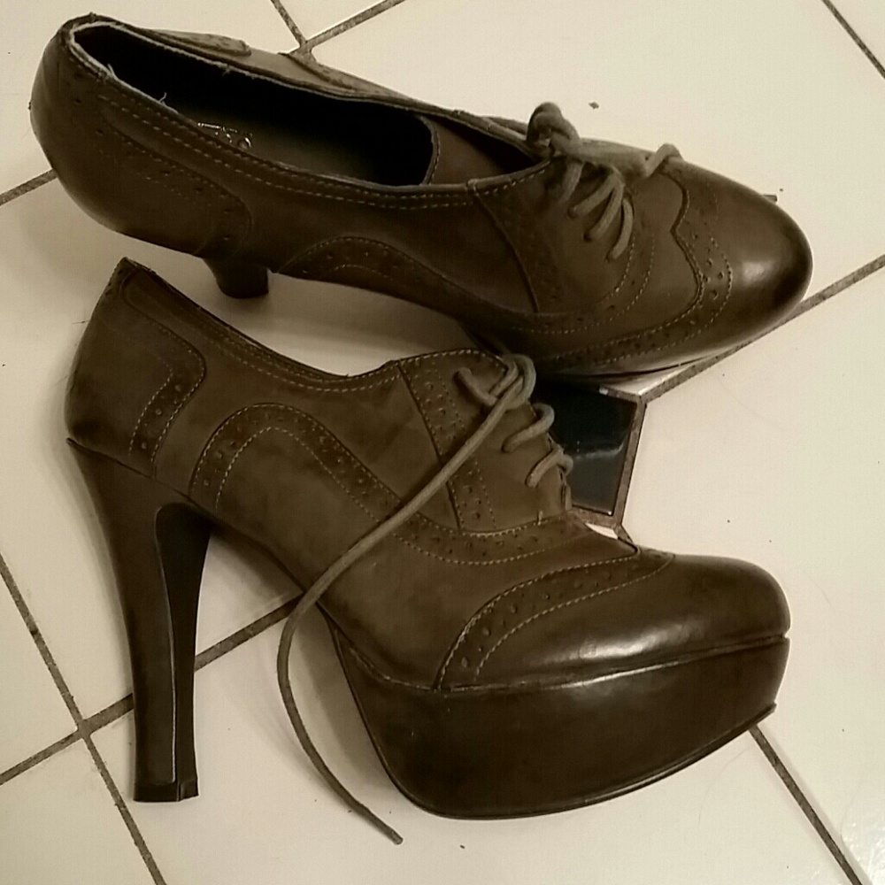 Super Hi Victorian Granny Platforms